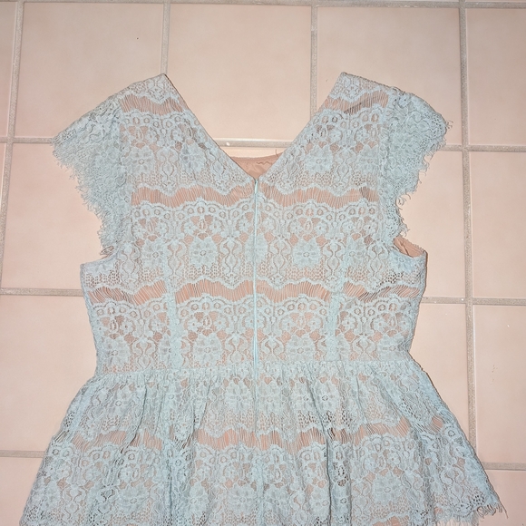 Light Blue Lace Peplum Top - Picture 4 of 5